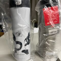 THERMOS真空断熱ケータイマグ500ml・メーカー不明ドラゴンズイラストステンレス魔法瓶450ml  2本セットの画像