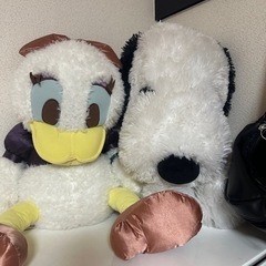 スクーピーぬいぐるみの画像