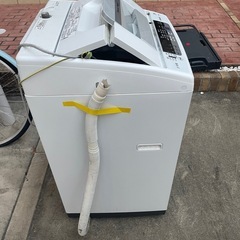 HITACHI 洗濯機　19年製の画像