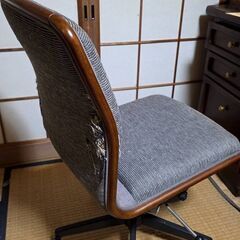 カリモク　机の画像