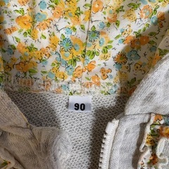 フラワープリント裏地 フード付きパーカー 90cmの画像