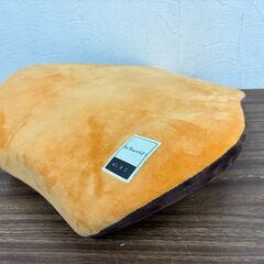 【お売りします】LBC もちさら座椅子クッション 低反発クッション ブラウン系 オレンジ系の画像