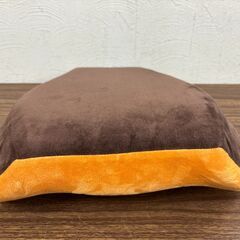 【お売りします】LBC もちさら座椅子クッション 低反発クッション ブラウン系 オレンジ系の画像