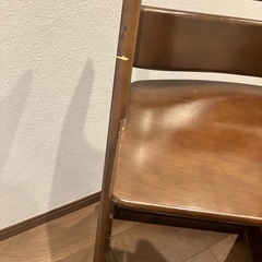 ハイローチェア、子供いすの画像