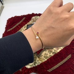 750 イエローゴールド　バングル　5gの画像