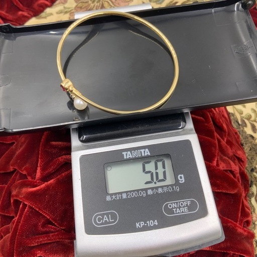 750 イエローゴールド　バングル　5g