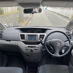 ヴォクシー　VOXY ミニバンの画像