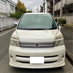 ヴォクシー　VOXY ミニバンの画像