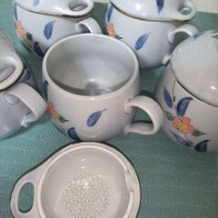 未使用　美濃焼　多用途　茶碗蒸し等、蓋の裏側がおろし器　5客　まるほんとーきの画像