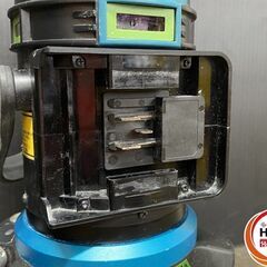 【久留米】【引き取り限定】【中古品】makita マキタ SK507GDZN 墨出し器 バッテリ(10.8V/4.0Ah)×1・充電器・受光器(LDG-6)・バイス・メガネ・説明書・ケース付の画像