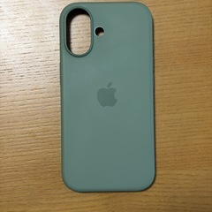 iPhone17   ホワイト　純正ケース付きの画像