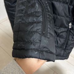 ダウン Mの画像