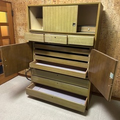 【無料】【昭和レトロ】タンス　和箪笥　収納　着物の画像