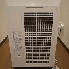 SHARP KC-HD70-W　の画像