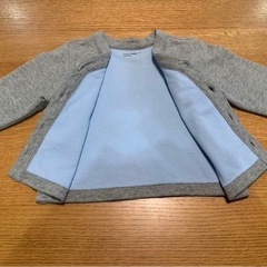 baby Gap グレー ボタン付きカーディガン 70の画像