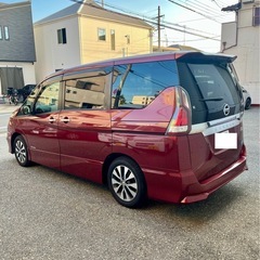 ニッサン セレナ ハイウェイスターG  ハイブリッド ミニバンの画像