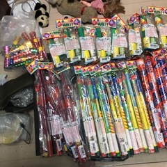 打ち上げ花火 吹上花火 ロケット花火 線香花火の画像