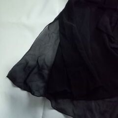 Don Peliena ふわふわシフォン風キャミソール 黒 フリル レース リボン Mくらいの画像