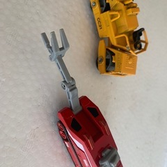 トミカ　ロードローラーとハイパーレスキュー車の画像