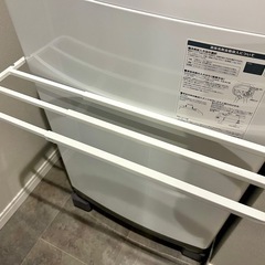 マグネット式伸縮タオルハンガー（洗濯機用）の画像