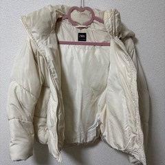 ZARA ダウンジャケット ショート丈 Sサイズの画像