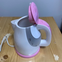 【わけあり】電気ケルトLEDLight 1.6Lの画像