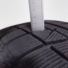 【バリ山】ブリヂストン製 スタッドレスタイヤ 215/60R16 オデッセイ ヴェゼルの画像