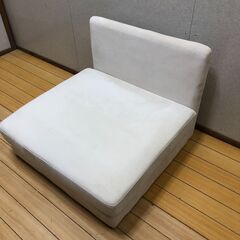 イーナ Ehre 一人掛けソファ ホワイト スエード調 美品 en-354　135010 広め座面 ゆったり リビング ワンルーム 寝室　【糸島市内 送料無料】251113-15の画像