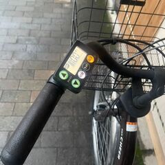 リサイクルショップどりーむ荒田店　No572 訳アリ(説明欄要読)　電動自転車　見た目綺麗です　YAMAHA　PASCHEER　ギア内装３段切り替え　バッテリー　充電器付属　の画像