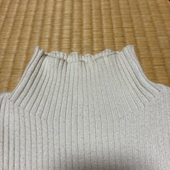 ニットカットソー Sサイズの画像