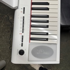 A1751🌟激安‼️16年製YAMAHA ヤマハ ピアジェーロ NP-12WH 電子ピアノ キーボード 61鍵盤の画像