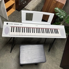 A1751🌟激安‼️16年製YAMAHA ヤマハ ピアジェーロ NP-12WH 電子ピアノ キーボード 61鍵盤の画像