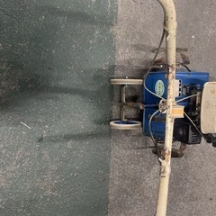 小型の耕運機の画像