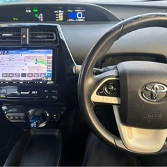 パールホワイトプリウス‼️美品‼️ビッグモニター‼️の画像