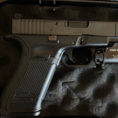 東京マルイ　Glock17 gen5 X300U-A付きエアガンの画像