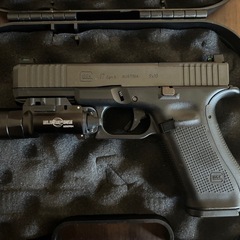 東京マルイ　Glock17 gen5 X300U-A付きエアガンの画像