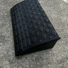 ゴム段差プレート
の画像