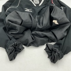 ミズノ　上着　メンズ　ウインドブレーカー　Vネック　Mサイズの画像