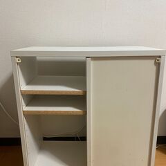 【無料】カラーボックス　キャスター付きの画像