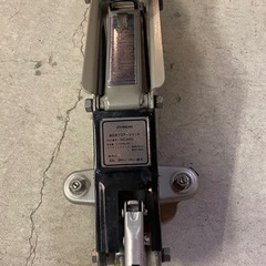 ※ 2トン油圧式フロアージャッキ　MS-880 エムティーシー　140mm-381mm 欠品ありの画像