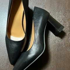 ✨エレガントな黒パンプス（サイズ40の画像