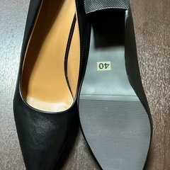 ✨エレガントな黒パンプス（サイズ40の画像