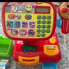 【美品】おさつスイスイ セルフでピピッ アンパンマンレジスター　3〜4回遊んだのみの画像