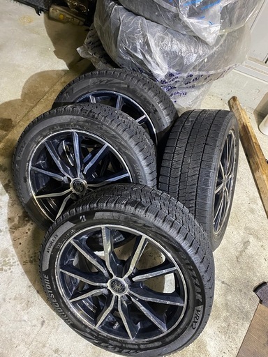 スタッドレス　VRX2 16インチ 6j 4穴　PCD100