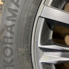 185／65r15 スタッドレス　
ヨコハマの画像