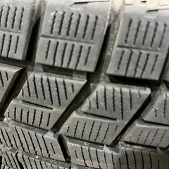 185／65r15 スタッドレス　
ヨコハマの画像