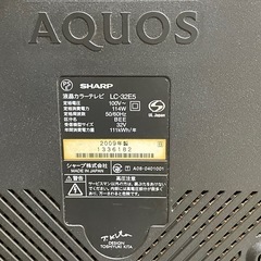 シャープAQUOS32型(2009年製)＋テレビ台の画像