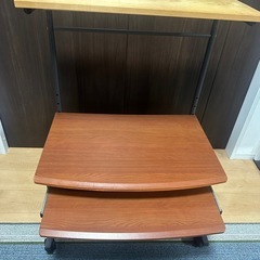 座卓パソコンデスク　椅子付きの画像