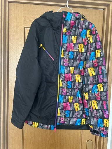 キスマークスノーウェア上下