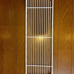 スチールラック？突っ張り収納？の棚板の画像